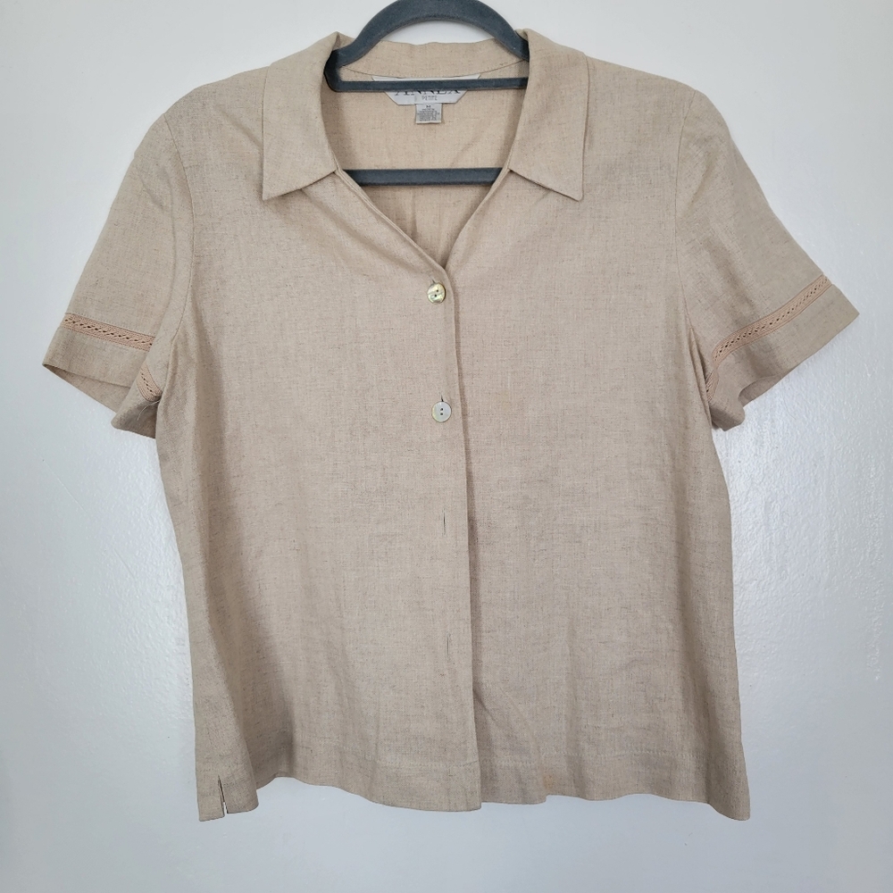 Casual Corner Annex petite cream Linen button down top in woman's M